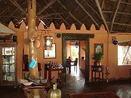 Kinasi Lodge
