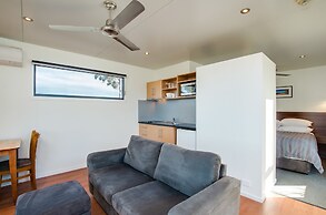 Swansea Beach Chalets