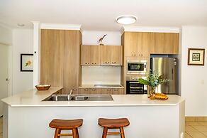 Noosa Tropicana