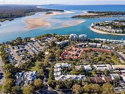 Noosa Tropicana
