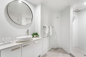 Noosa Tropicana
