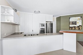 Noosa Tropicana