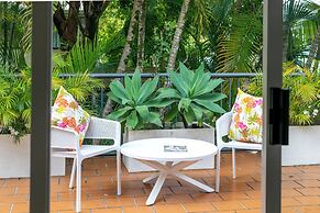Noosa Tropicana