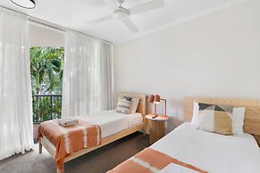 Noosa Tropicana