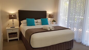 Noosa Tropicana