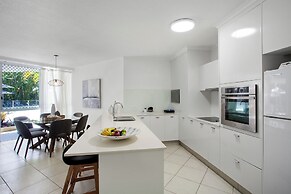Noosa Tropicana