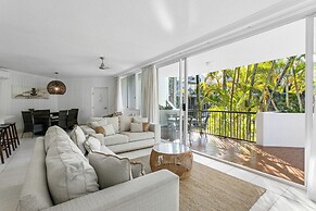 Noosa Tropicana