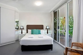 Noosa Tropicana