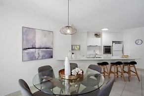 Noosa Tropicana