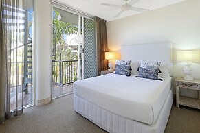 Noosa Tropicana
