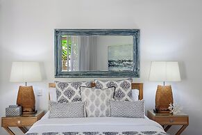 Noosa Tropicana