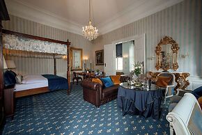 Hvedholm Slotshotel