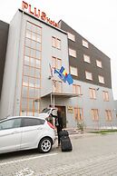 Plus Hotel