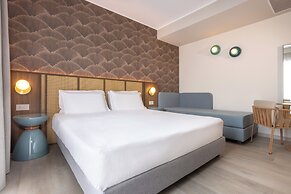 Hotel Diana