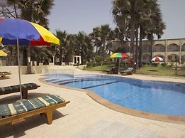 Golden Beach Hotel