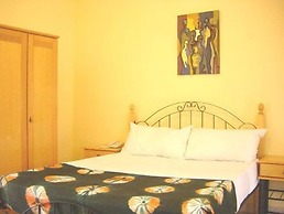 Golden Beach Hotel