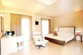 Sikyon Coast Hotel & Resort