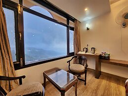 Hotel Surya