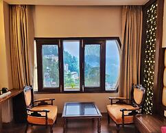 Hotel Surya