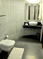 Hotel Surya