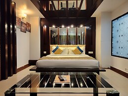 Hotel Surya