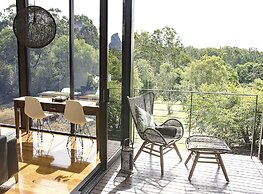Glass On Glasshouse