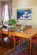 Adley House Guesthouse
