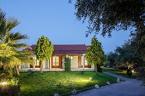 Villas Lefkothea