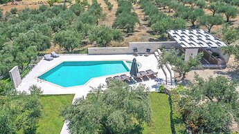 Villas Lefkothea