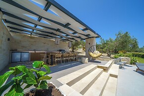 Villas Lefkothea