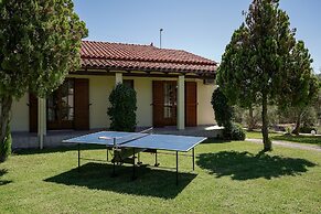 Villas Lefkothea