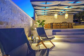 Villas Lefkothea