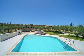 Villas Lefkothea