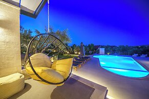 Villas Lefkothea