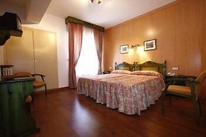Edelweiss Hotel