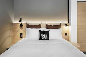 Moxy Zurich