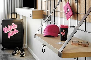 Moxy Zurich