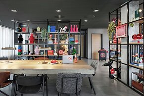Moxy Zurich