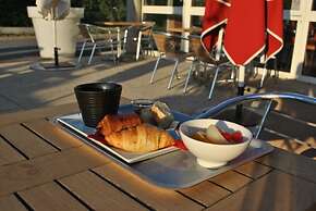 ibis Loriol Le Pouzin