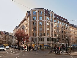 Numa Berlin Weinmeister