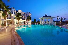 Seahorse Deluxe Hotel