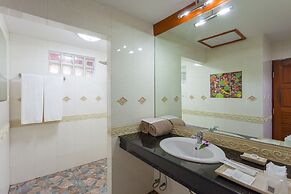 Tropica Bungalow Resort