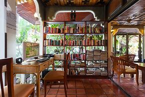 Tropica Bungalow Resort