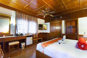 Tropica Bungalow Resort