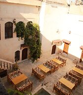 Aslan Guest House