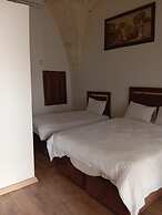 Aslan Guest House