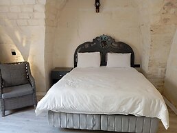 Aslan Guest House