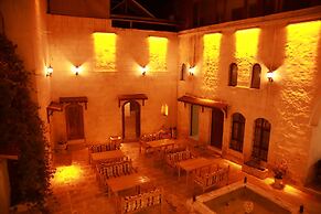 Aslan Guest House
