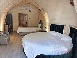 Aslan Guest House
