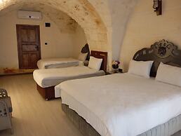 Aslan Guest House
